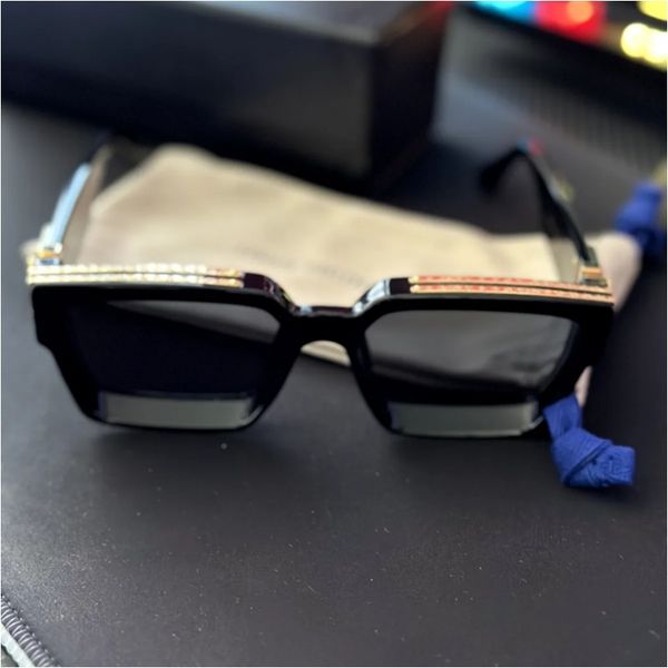 2023luxury millionaire 96006 sunglasses full frame vintage designer sunglasses for men shiny gold sell gold plated 6006, White;black
2023luxury millionaire 96006 sunglasses full frame vintage designer sunglasses for men shiny gold sell gold plated 6006, White;black