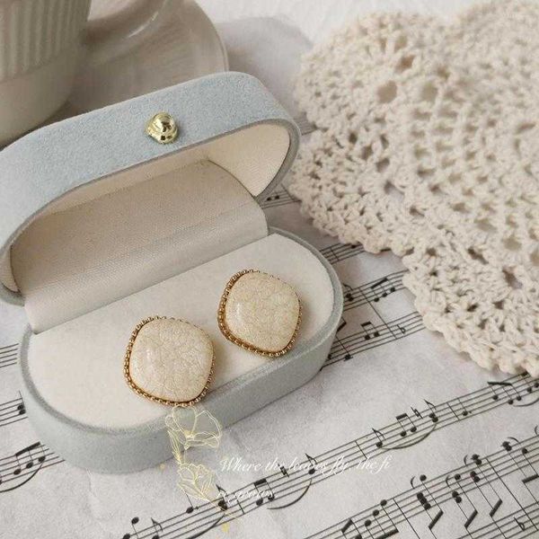 stud earrings colorful l retro korean 925 sterling silver vintage square for women temperament girl student fashion jewelry gift, Golden;silver
stud earrings colorful l retro korean 925 sterling silver vintage square for women temperament girl student fashion jewelry gift, Golden;silver