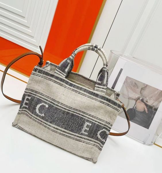 23 triped shopping bag canvas tote handbag tote bags embroidered letters printing leather portable lock decoration large capacity handbags h
23 triped shopping bag canvas tote handbag tote bags embroidered letters printing leather portable lock decoration large capacity handbags h