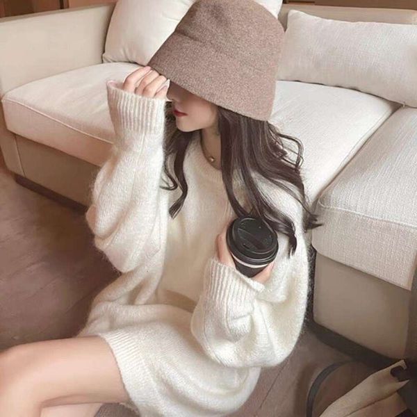 autumn and sweaters winter japanese retro lazy high end medium long gentle soft milk fufu sweater for women, White;black
autumn and sweaters winter japanese retro lazy high end medium long gentle soft milk fufu sweater for women, White;black