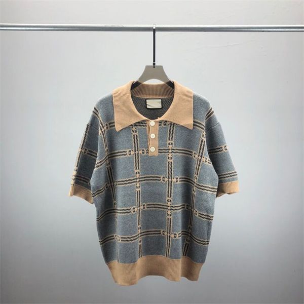 2023 autumn/winter new men's short sleeve polo knit jacquard pattern letter log fashion classic style, Black;brown
2023 autumn/winter new men's short sleeve polo knit jacquard pattern letter log fashion classic style, Black;brown