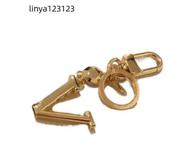 fashion letter design keychain charm key rings for mens and women party lovers gift keyring jewelry nrj, Slivery;golden
fashion letter design keychain charm key rings for mens and women party lovers gift keyring jewelry nrj, Slivery;golden