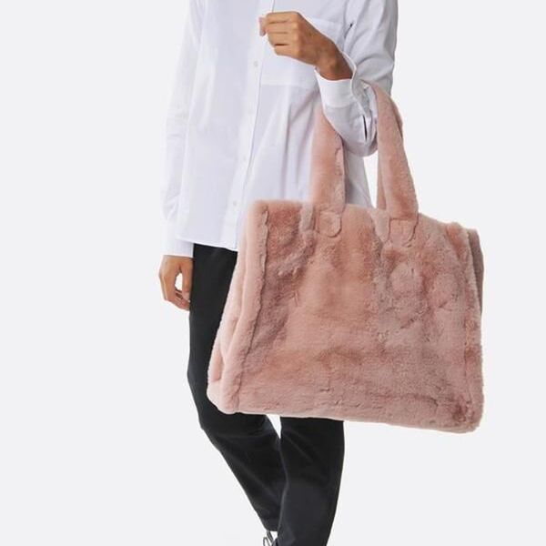 evening bags fashion faux fur large tote bag designer teddy women handbags soft fluffy plush lady hand bags casual winter big shopper purses
evening bags fashion faux fur large tote bag designer teddy women handbags soft fluffy plush lady hand bags casual winter big shopper purses