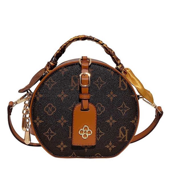 clearance purse women's new one sling shoulder crossbody women's bag fashion letter round cake bag netizen live broadcast small ro
clearance purse women's new one sling shoulder crossbody women's bag fashion letter round cake bag netizen live broadcast small ro