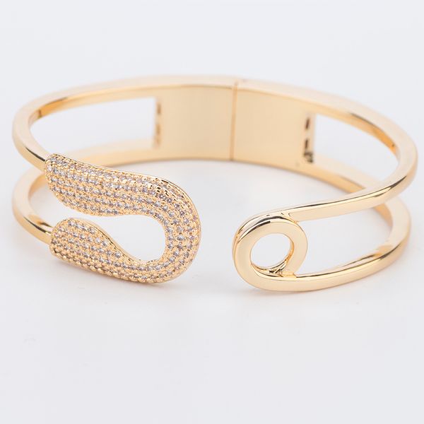 18k gold sliver open diamond bangle bracelets chain love designer for women men girl mom daughter luxury couple fashion designer wedding par, Black
18k gold sliver open diamond bangle bracelets chain love designer for women men girl mom daughter luxury couple fashion designer wedding par, Black