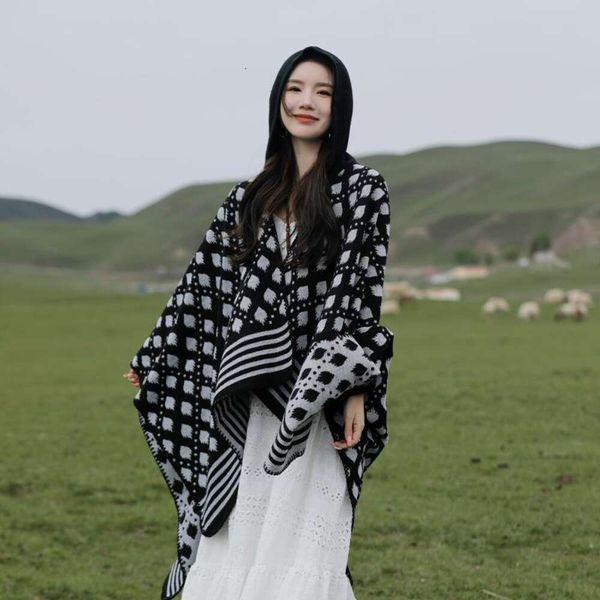 autumn and scarves winter style rhombus plaid dual purpose cloak shawl thick warm scarf womens turkish travel retro, Blue;gray
autumn and scarves winter style rhombus plaid dual purpose cloak shawl thick warm scarf womens turkish travel retro, Blue;gray