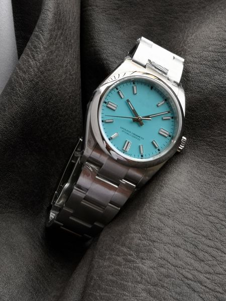 vsf m126000-0006 watch directly 41mm with 3235 automatic mechanical movement sapphire crystal glass mirror 904 stainless steel, Slivery;golden
vsf m126000-0006 watch directly 41mm with 3235 automatic mechanical movement sapphire crystal glass mirror 904 stainless steel, Slivery;golden