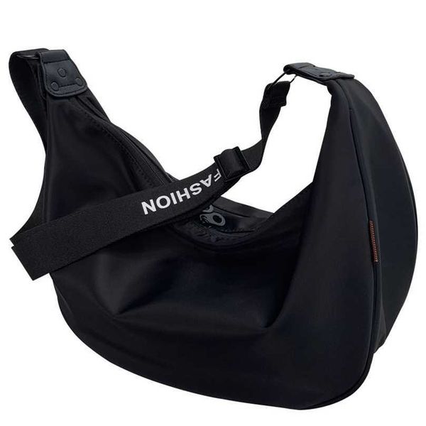 messenger bags purses leisure bag women's autumn/winter new high capacity wide shoulder strap crossbody bag nylon fabric high capacity
messenger bags purses leisure bag women's autumn/winter new high capacity wide shoulder strap crossbody bag nylon fabric high capacity