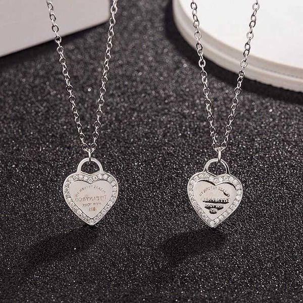 designer necklace t family series s925 sterling silver heart letter women's micro set pendant tiffaniess
designer necklace t family series s925 sterling silver heart letter women's micro set pendant tiffaniess