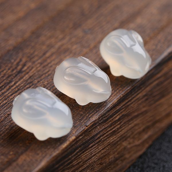 natural white agate hole is little rabbit diy accessories loose bead jade beads litchi hole, Green;white
natural white agate hole is little rabbit diy accessories loose bead jade beads litchi hole, Green;white