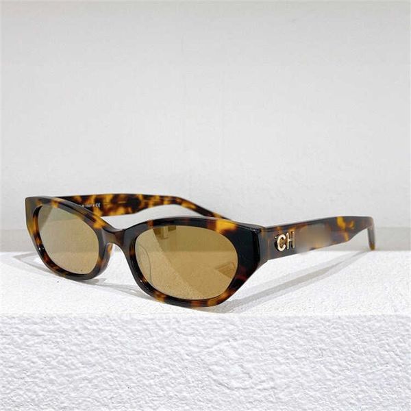 sunglasses designer fashion cat's eye letter leg sunglasses female personality ins stars same style narrow frame sunglasses a71280, White;black
sunglasses designer fashion cat's eye letter leg sunglasses female personality ins stars same style narrow frame sunglasses a71280, White;black