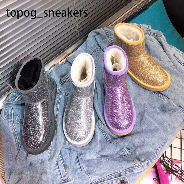 ugges new designer shoes outdoor shoes snow boots women fashion winter casual outdoor flats boot lady's ankle boot warm gold black pvc
ugges new designer shoes outdoor shoes snow boots women fashion winter casual outdoor flats boot lady's ankle boot warm gold black pvc
