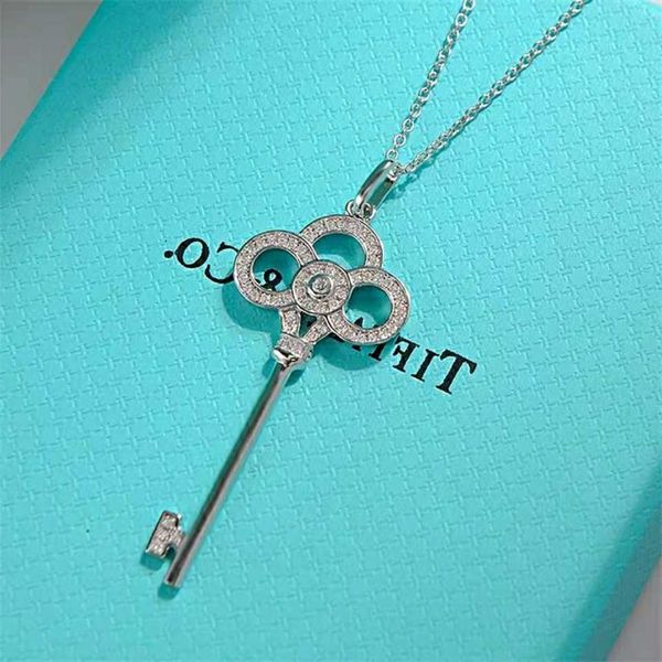 designer necklace t sterling silver 925 emperor heart crown key pendant iris diamond clavicle sweater chain gift tiffaniess
designer necklace t sterling silver 925 emperor heart crown key pendant iris diamond clavicle sweater chain gift tiffaniess