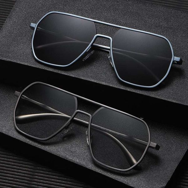 title polarized sunglasses aluminium magnesite day and night color changing glasses for men, White;black
title polarized sunglasses aluminium magnesite day and night color changing glasses for men, White;black