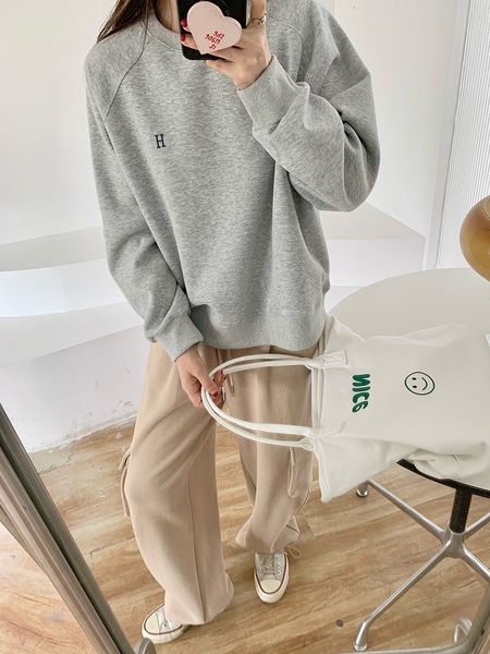 women's hoodies sweatshirts round neck loose letter embroidery sweatshirt pullover 2023 autumn long sleeve casual basic coat for teenag, Black
women's hoodies sweatshirts round neck loose letter embroidery sweatshirt pullover 2023 autumn long sleeve casual basic coat for teenag, Black