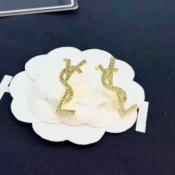 designer earrings sl luxury letter fashion classic temperament design sense full diamond with diamond earstuds valentine's day gifts ac, Golden;silver
designer earrings sl luxury letter fashion classic temperament design sense full diamond with diamond earstuds valentine's day gifts ac, Golden;silver