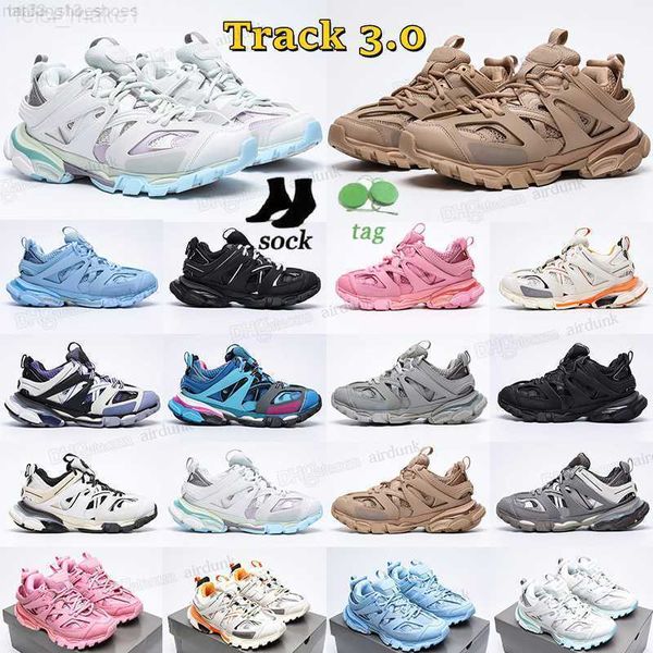 2023 luxury brand designer men women casual shoes track 3 3.0 triple white black sneakers tess.s. gomma leather trainer nylon printed
2023 luxury brand designer men women casual shoes track 3 3.0 triple white black sneakers tess.s. gomma leather trainer nylon printed