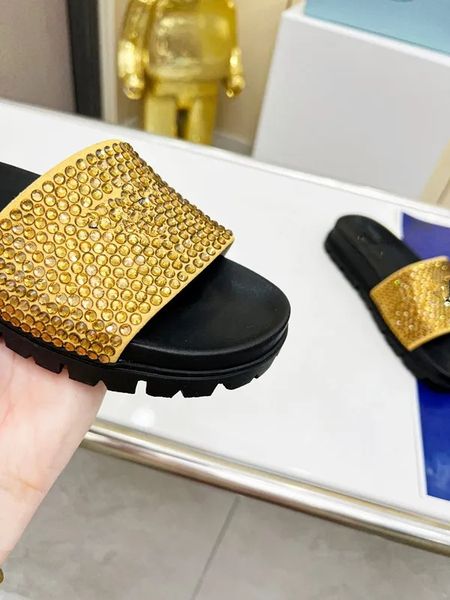 2023 aa quality designer women's luxury slippers platform leisure summer wide flat beach sandals size 35-42 with box and dust bag 35-41, Black
2023 aa quality designer women's luxury slippers platform leisure summer wide flat beach sandals size 35-42 with box and dust bag 35-41, Black