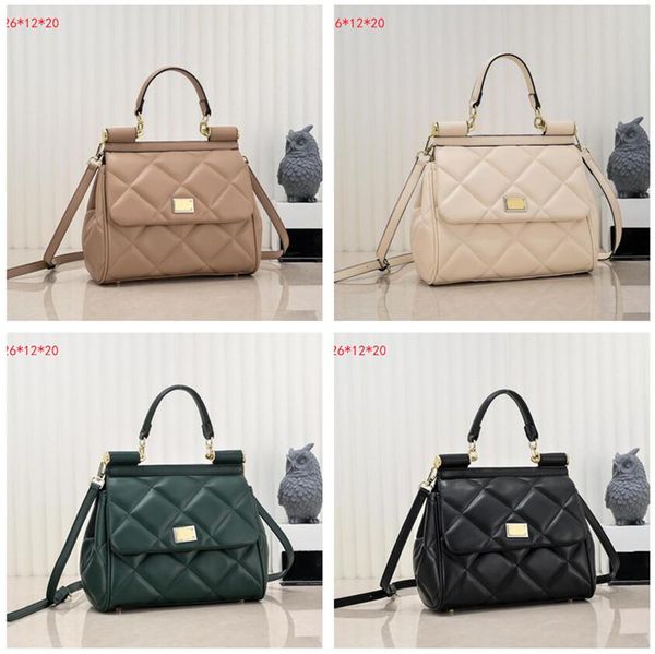 5a quality real leather designer bag women shoulder bag dgity chain bags crossbody handbags ladies' luxury purse 21cm, Black
5a quality real leather designer bag women shoulder bag dgity chain bags crossbody handbags ladies' luxury purse 21cm, Black