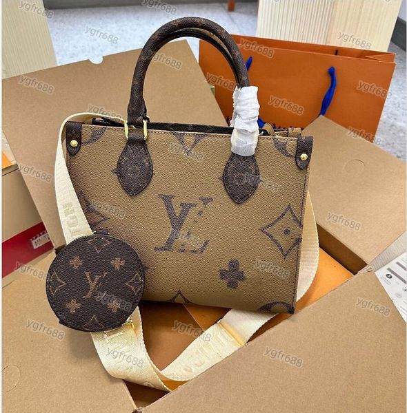 the tote bag lady designer bags women shopping shoulder bag with small coin purse fashion handbags large capacity embossed crossbody bag wit
the tote bag lady designer bags women shopping shoulder bag with small coin purse fashion handbags large capacity embossed crossbody bag wit