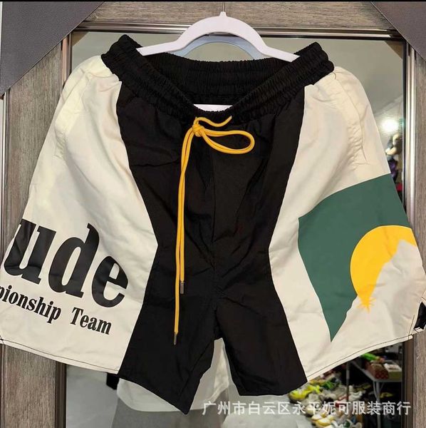 rhude sunset side emblem print niche trendy american style loose nylon sports shorts summer beach pants for men, White;black
rhude sunset side emblem print niche trendy american style loose nylon sports shorts summer beach pants for men, White;black