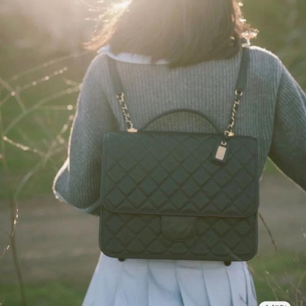 cowhide backpack designer backpack luxury backpacks high capacity back pack for men women backpacks tavel bag eclipse reverse large capacity
cowhide backpack designer backpack luxury backpacks high capacity back pack for men women backpacks tavel bag eclipse reverse large capacity