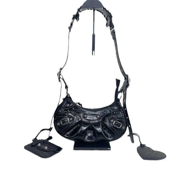 bl elephant half moon teeth rivet fold trinity locomotive bag new versatile underarm one shoulder crossbody handbag
bl elephant half moon teeth rivet fold trinity locomotive bag new versatile underarm one shoulder crossbody handbag