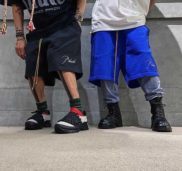 rhude spring and summer embroidery high street men's and women's loose fashion brand drawstring shorts, White;black
rhude spring and summer embroidery high street men's and women's loose fashion brand drawstring shorts, White;black