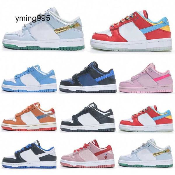 designer low kids running shoes chunky grey midas atlas lost unc coast chicago black white laser orange skate skateboarding trainers sneaker
designer low kids running shoes chunky grey midas atlas lost unc coast chicago black white laser orange skate skateboarding trainers sneaker