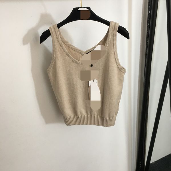 824 2023 autumn women sweater sleeveless crew neck pullover white black brand same style striped womens 20236560
824 2023 autumn women sweater sleeveless crew neck pullover white black brand same style striped womens 20236560