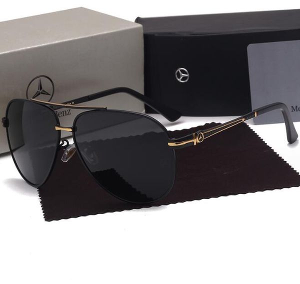 1pcs fashion round sunglasses eyewear sun glasses designer brand black metal frame dark 50mm glass lenses for mens womens better brown cases, White;black
1pcs fashion round sunglasses eyewear sun glasses designer brand black metal frame dark 50mm glass lenses for mens womens better brown cases, White;black