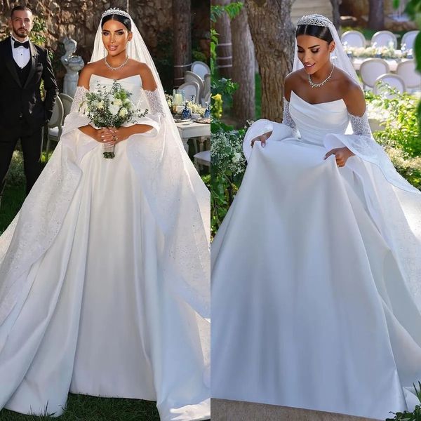 arabic white ball gown wedding dresses strapless beads lace puffy sleeves beach bridal gowns sweep train off-shoulder vestido de novia
arabic white ball gown wedding dresses strapless beads lace puffy sleeves beach bridal gowns sweep train off-shoulder vestido de novia