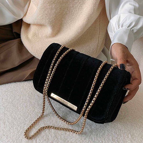 winter fashion velvet shoulder bags for women chains decor flap crossbody bag luxury ladies messenger handbags and purses clutch
winter fashion velvet shoulder bags for women chains decor flap crossbody bag luxury ladies messenger handbags and purses clutch