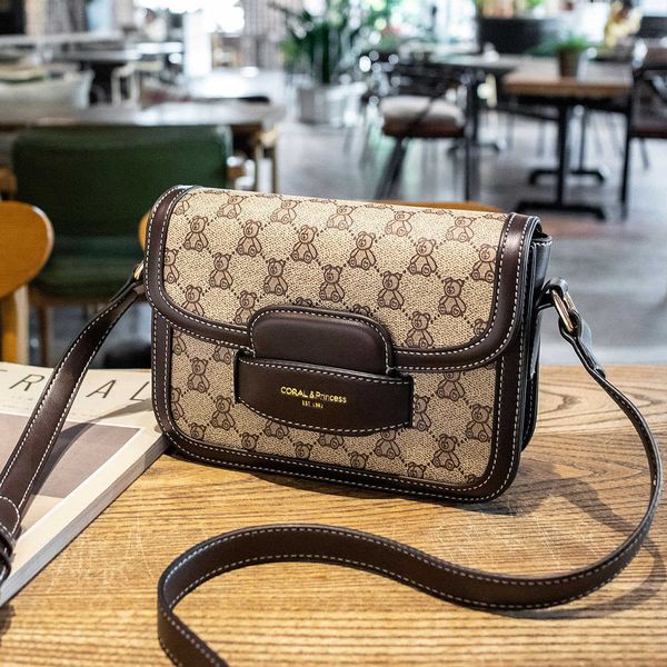 broadcastnew fashion texture casual printing saddle shaped mobile phone bag net red ins texture women's bag
broadcastnew fashion texture casual printing saddle shaped mobile phone bag net red ins texture women's bag