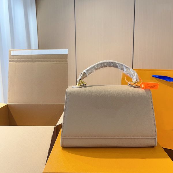 fashion leather designer bag women shoulder bags shopping purse flap handbags crossbody bags witth box no39
fashion leather designer bag women shoulder bags shopping purse flap handbags crossbody bags witth box no39