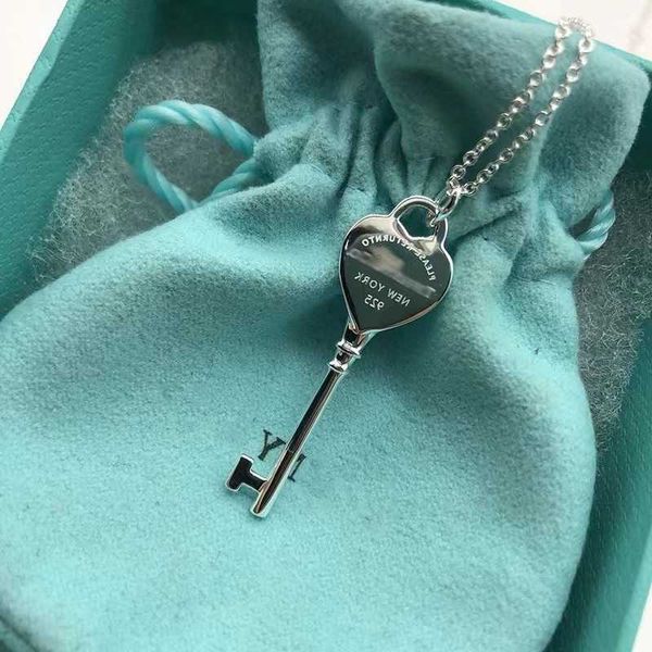 designer necklace t family s925 key love for women mini platinum heart shaped pendant simple collar chain punk tiffaniess, Silver
designer necklace t family s925 key love for women mini platinum heart shaped pendant simple collar chain punk tiffaniess, Silver