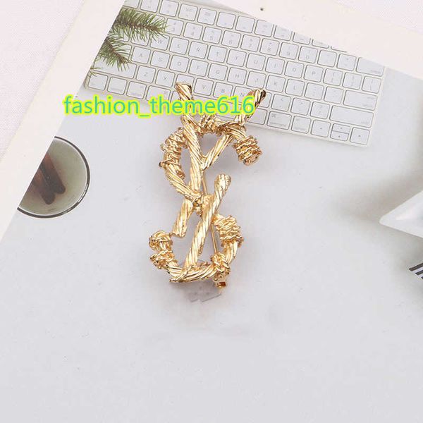 individuality gold plated brand designer letters brooch fashion famous women alloy letter pearl luxury couples crystal rhinestone suit pin j, Gray
individuality gold plated brand designer letters brooch fashion famous women alloy letter pearl luxury couples crystal rhinestone suit pin j, Gray
