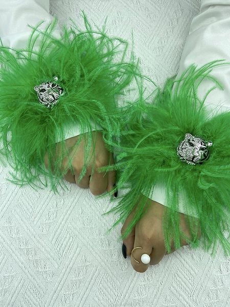 fingerless gloves natural fur cuffs women wedding feather accessorie decorate women real furry ostrich slap bracelets anklets 230826, Blue;gray
fingerless gloves natural fur cuffs women wedding feather accessorie decorate women real furry ostrich slap bracelets anklets 230826, Blue;gray