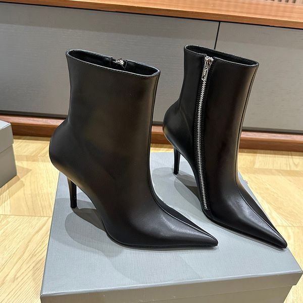 qualit stiletto pointed toe ankle boots side zipper opening fashion boots slip-on leather sole women' luxury designer shoes factory foo, Black
qualit stiletto pointed toe ankle boots side zipper opening fashion boots slip-on leather sole women' luxury designer shoes factory foo, Black