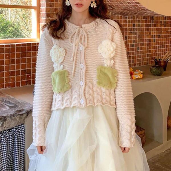 autumn and winter korean three sweaters dimensional flower hemp short sweater jacket female design feeling lazy, White;black
autumn and winter korean three sweaters dimensional flower hemp short sweater jacket female design feeling lazy, White;black