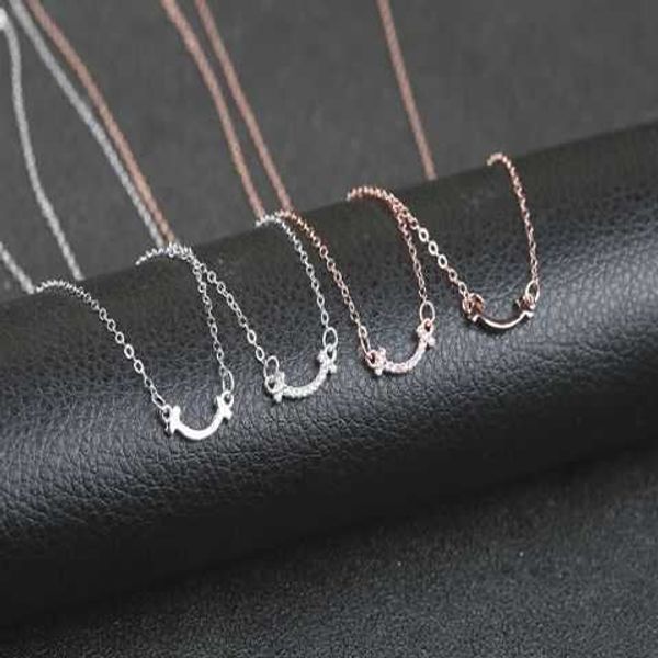 designer necklace t family s925 silver diamond net red same mini light luxury collar chain smiling star pendant tiffaniess
designer necklace t family s925 silver diamond net red same mini light luxury collar chain smiling star pendant tiffaniess