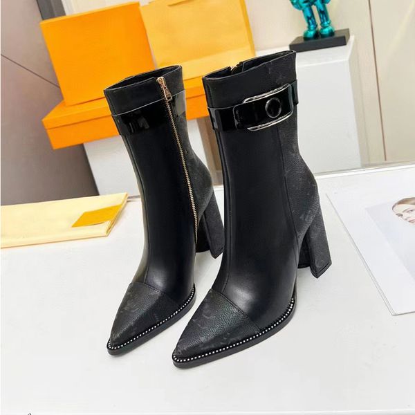 designer ankle boots martin boots textured horn buckle zipper design brand elements design comfortable slim women's boots high quality, Black
designer ankle boots martin boots textured horn buckle zipper design brand elements design comfortable slim women's boots high quality, Black