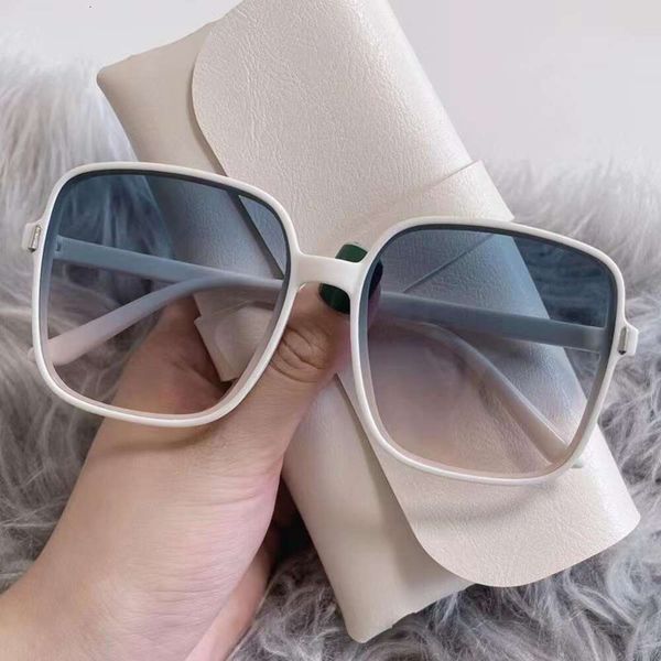 rice nail square sunglasses color changing womens trendy anti ultraviolet reversal, White;black
rice nail square sunglasses color changing womens trendy anti ultraviolet reversal, White;black