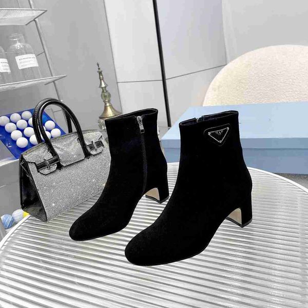 luxury designer boots women ankle booties winter leather prad boot martin platform letter gfbhxcv, Black
luxury designer boots women ankle booties winter leather prad boot martin platform letter gfbhxcv, Black