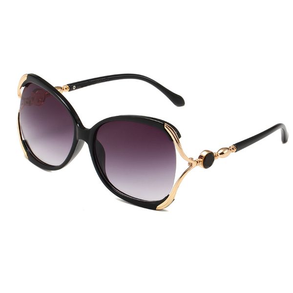 new fashion designer sunglasses brand polarized lens sun glasses eyewear for women eyeglasses metal frame 9265, White;black
new fashion designer sunglasses brand polarized lens sun glasses eyewear for women eyeglasses metal frame 9265, White;black