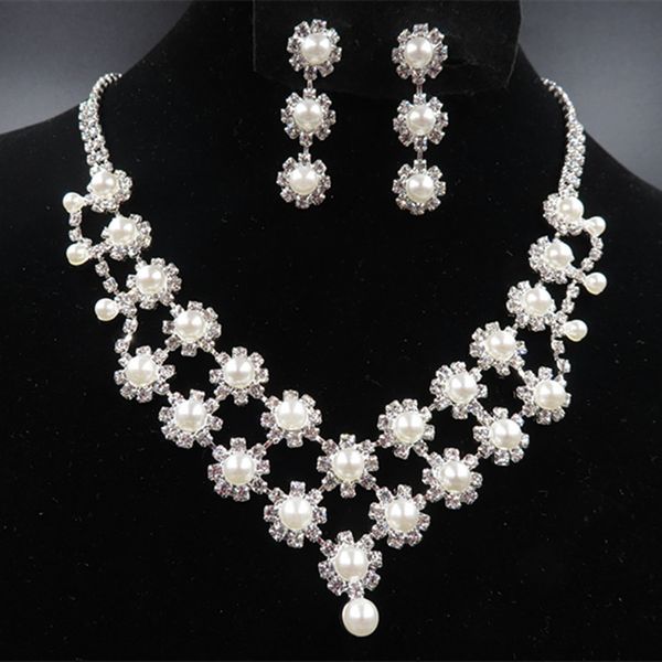 romantic pearl with crystal two pieces earrings necklace rhinestone wedding bridal sets jewelry set, White
romantic pearl with crystal two pieces earrings necklace rhinestone wedding bridal sets jewelry set, White