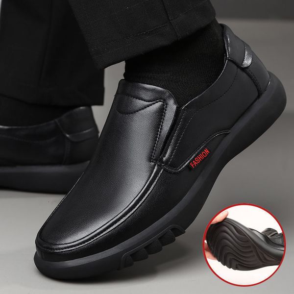 dress shoes black men loafers breathable soft moccasins man casual pu leather boat flats male driving 230826
dress shoes black men loafers breathable soft moccasins man casual pu leather boat flats male driving 230826