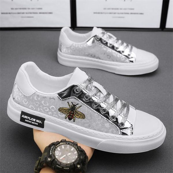 2023 new style luxury brand embroidered bee men casual shoes new autumn women shoes fashion lace-up men walking shoes
2023 new style luxury brand embroidered bee men casual shoes new autumn women shoes fashion lace-up men walking shoes