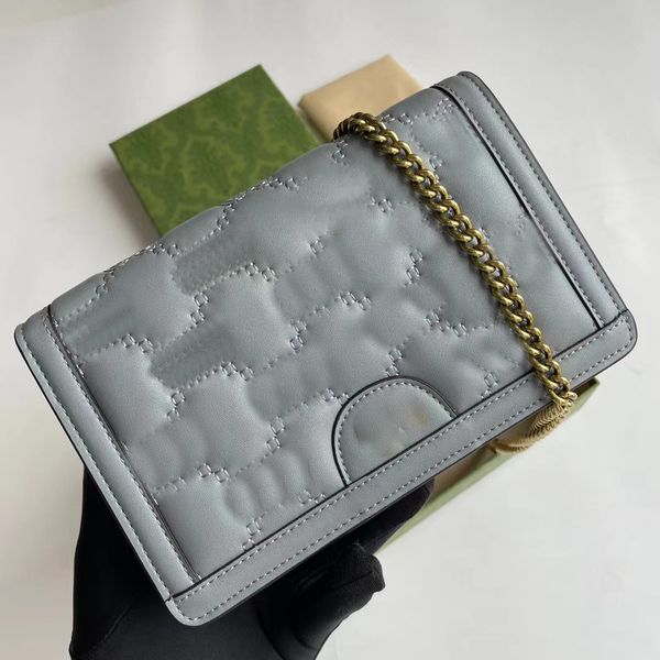 designer shoulder bag the latest handbag fashion fashion brand classic small tube package the chain package 030190
designer shoulder bag the latest handbag fashion fashion brand classic small tube package the chain package 030190