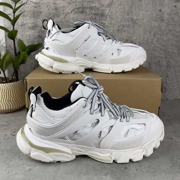 

2022 luxury brand designer men women casual shoes track 3 3.0 triple white black sneakers tess.s. gomma leather trainer nylon printed platfo